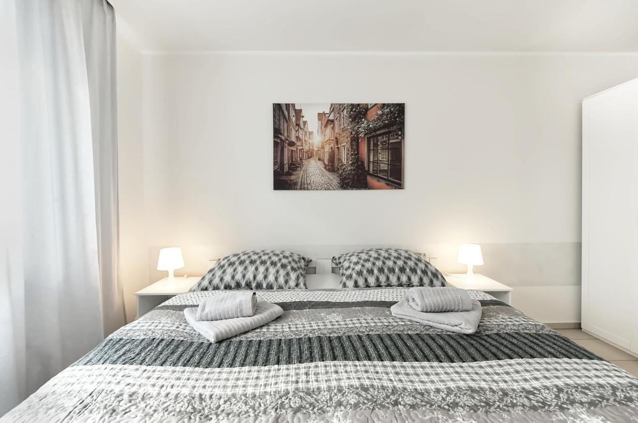 Modern Wohnen I Smart Tv I Terrasse I 2x Parkplatz I 2 Schlafzimmer I 6 Schlafplaetze Bad Oeynhausen
